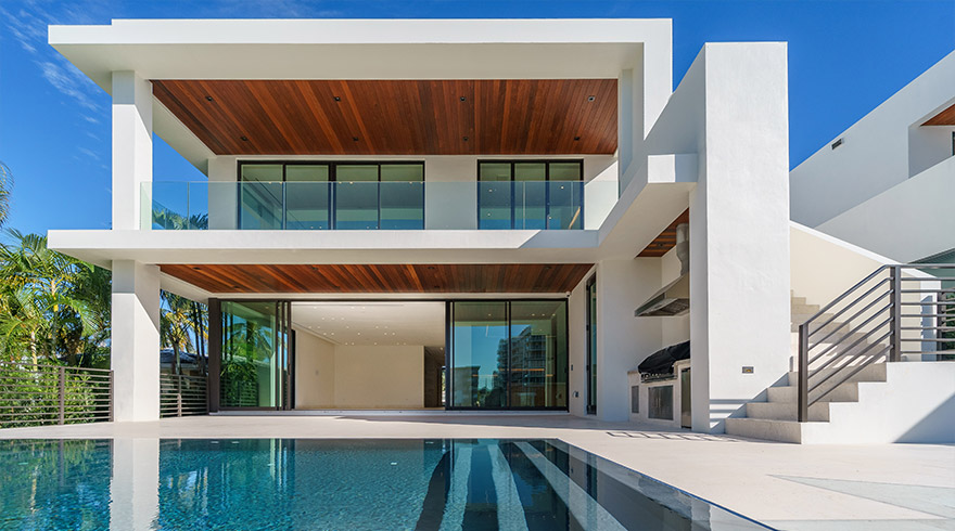 Luxury oceanfront villa with infinity pool